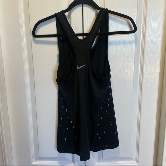 Nike Dri-Fit Women’s Linear Graphic Tank Top - XSmall - Picture 4 of 10